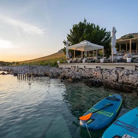 Private Core Croatia * Murter
